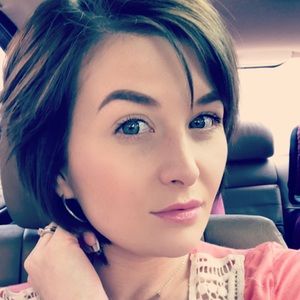 Meet your Posher, Kerrkerri